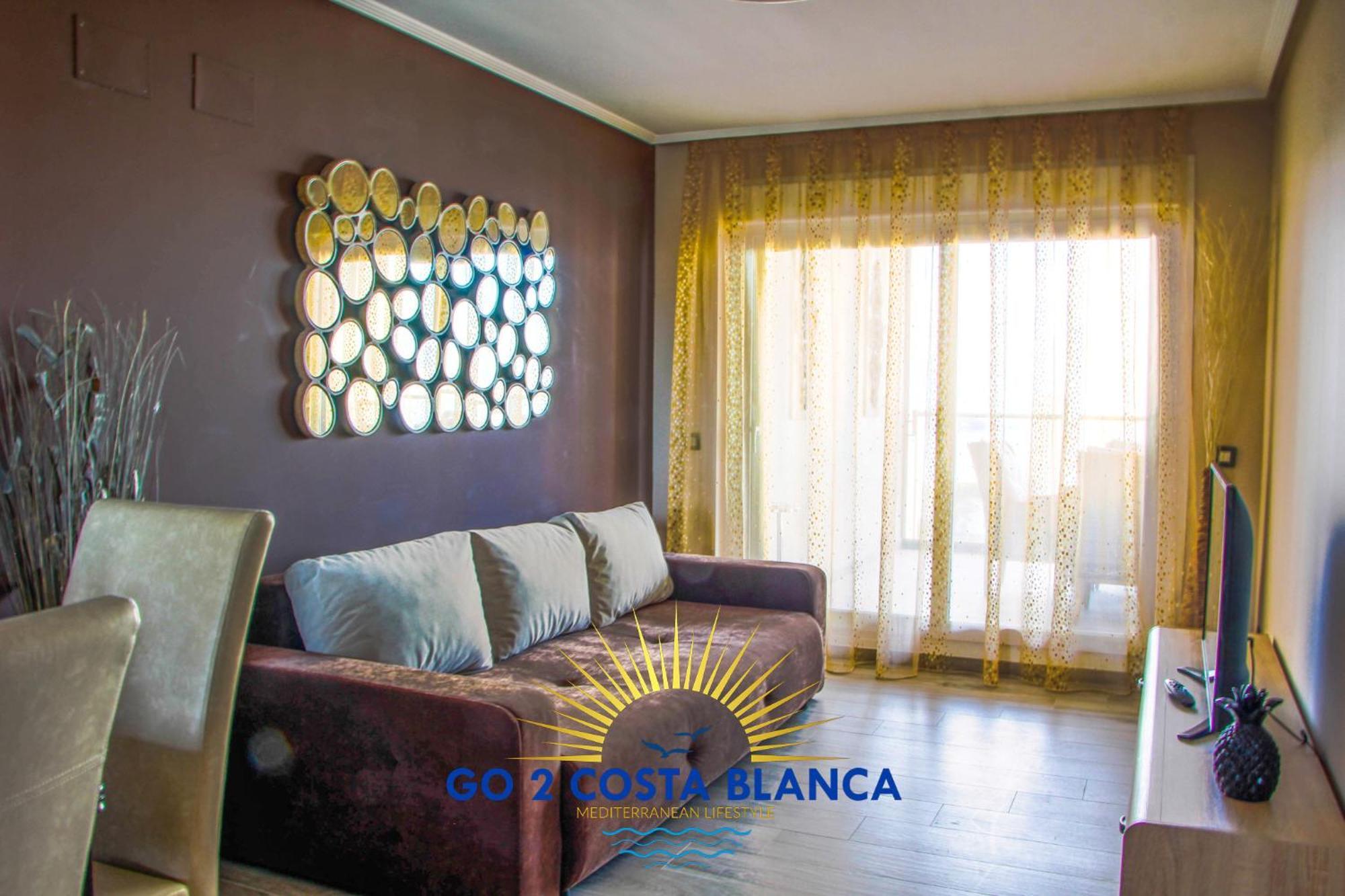 Bea's Seaview Deluxe Apartment *
